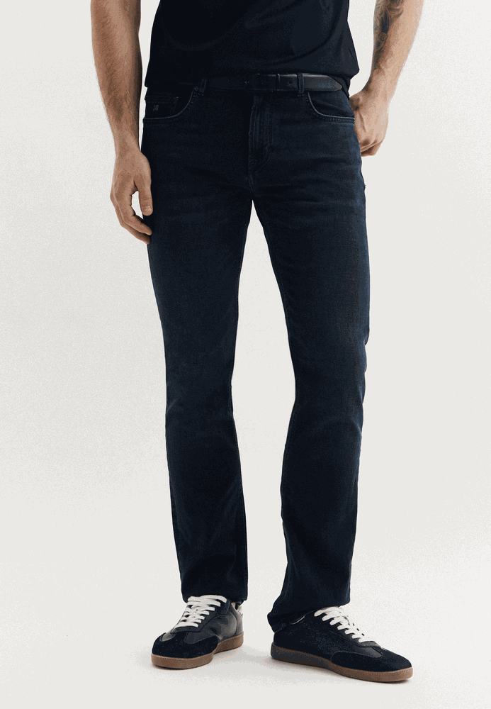 Светлая рубашка